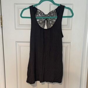 Kirra gray tank top with sequin mesh bow design